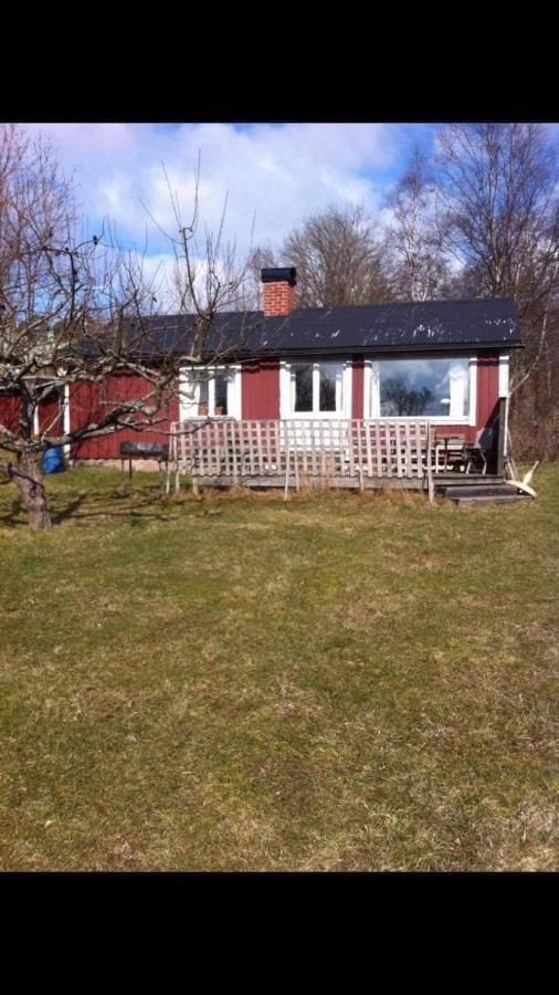 Semesterhus I Stockholms Skaergard, Runmaroe Vaermdoe Namdo Exterior photo